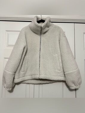 Lululemon Cinchable Fleece Zip Up Jacket in‎ Bone Size 10 EUC